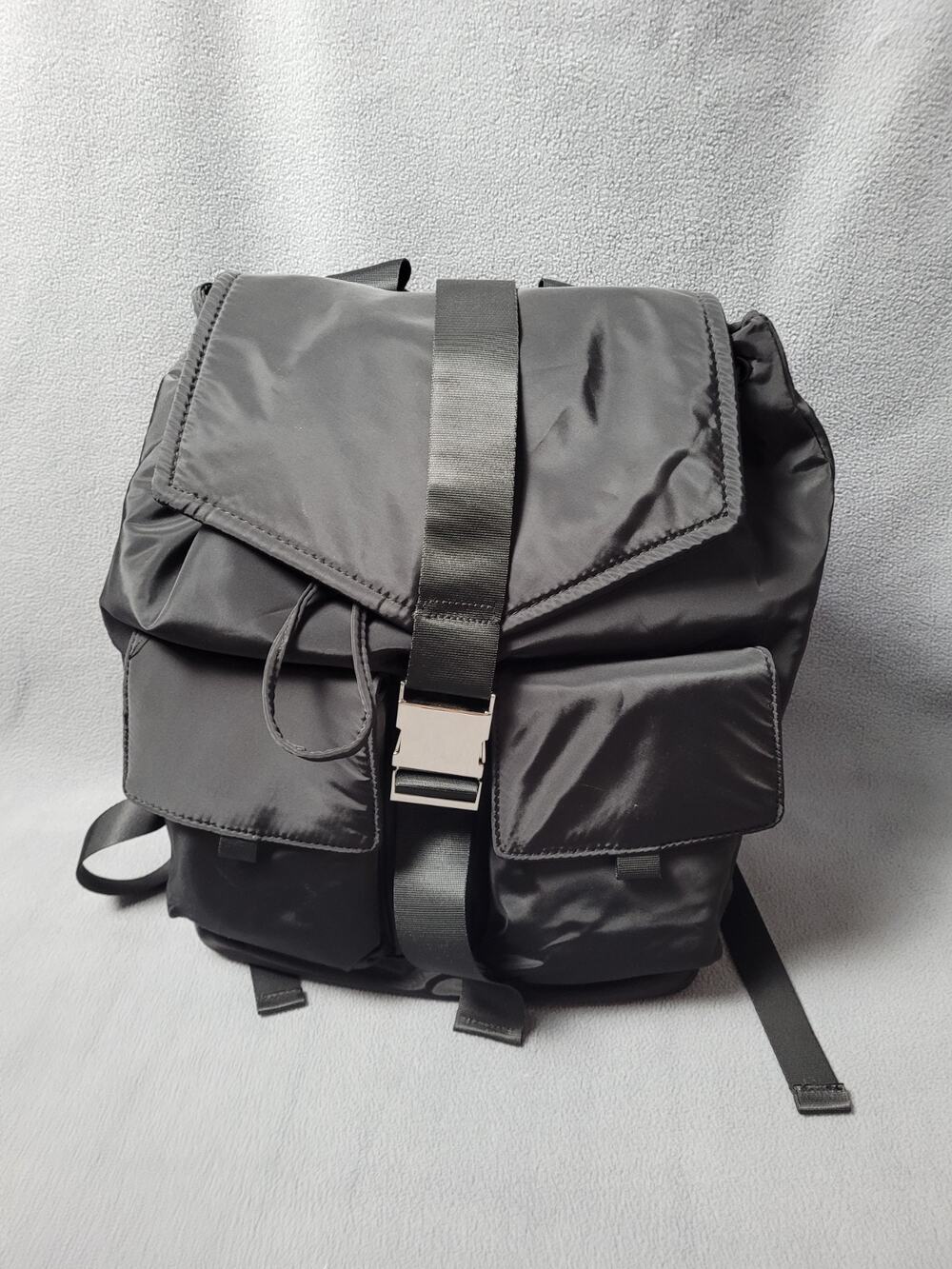 Wild Fable Drawstring String Flap Backpack Buckle Closer Black NWT